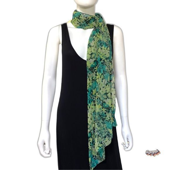 Calvin Klein Accessories - 🚨SALE🚨 Calvin Klein Scarf